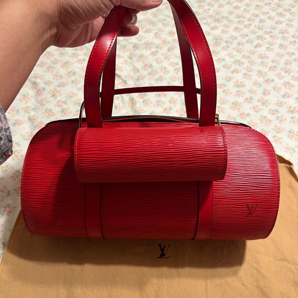 Authentic Louis Vuitton Epi Leather Soufflot Barrel Bag W Mini Bag Red